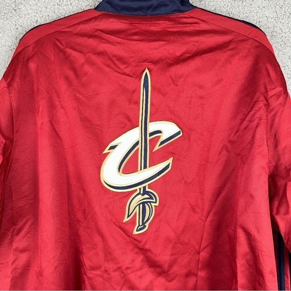 Adidas Jacket Mens Large Red Blue Cleveland Cavaliers Bomber Raglan Sleeve Y2K - Picture 3 of 9